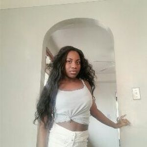 Meet your Posher, Dolly